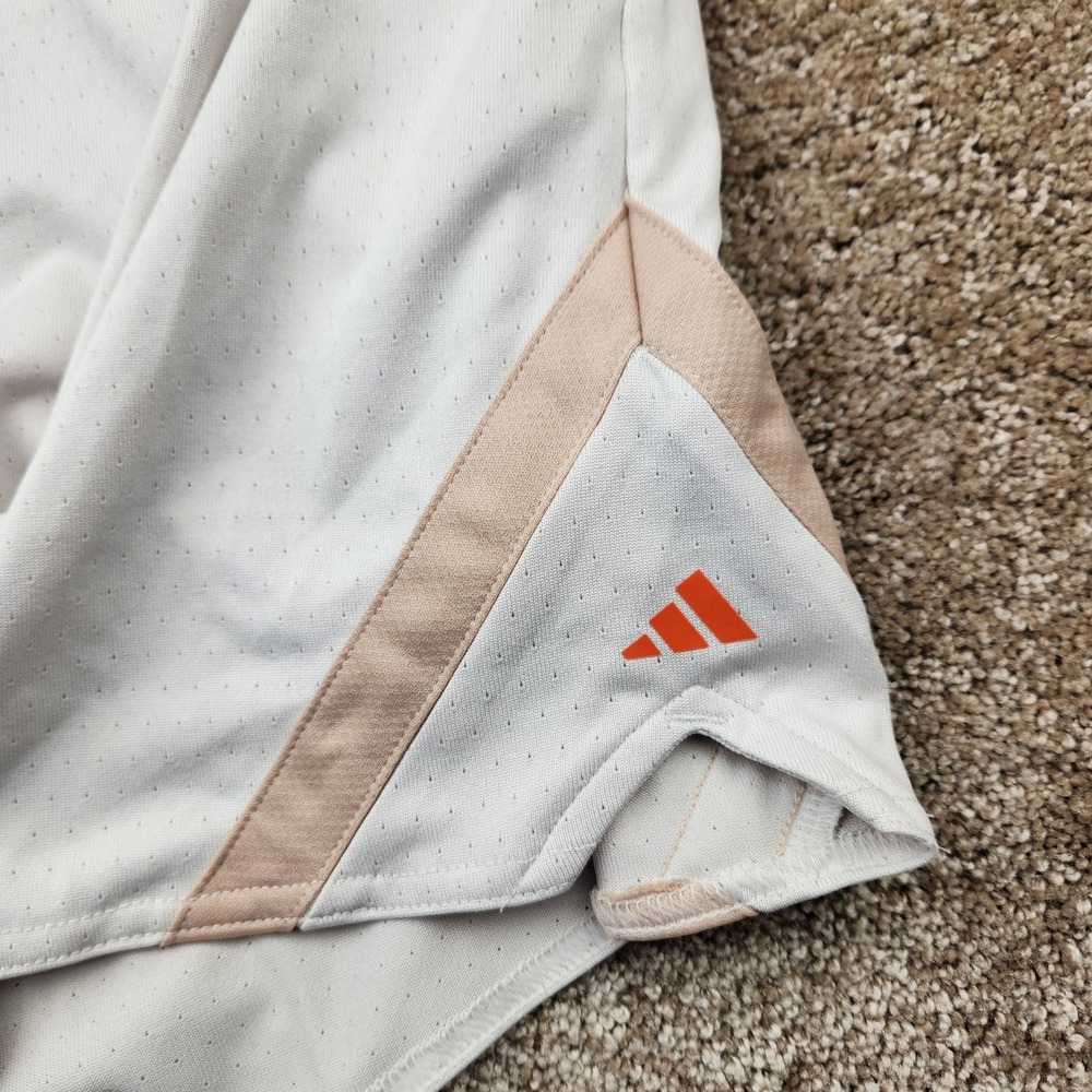 Adidas Womens Mesh Athletic Shorts Off-White Orange Logo Size Large NWT - Picture 4 of 5